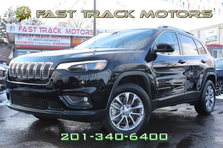 2019 Jeep Cherokee LATITUDE PLUS, available for sale in Paterson, New Jersey | Fast Track Motors. Paterson, New Jersey