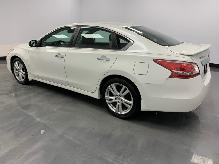 2015 Nissan Altima 4dr Sdn V6 3.5 SL, available for sale in Linden, New Jersey | East Coast Auto Group. Linden, New Jersey 2015 Nissan Altima 4dr Sdn V6 3.5 SL, available for sale in Linden, New Jersey | East Coast Auto Group. Linden, New Jersey