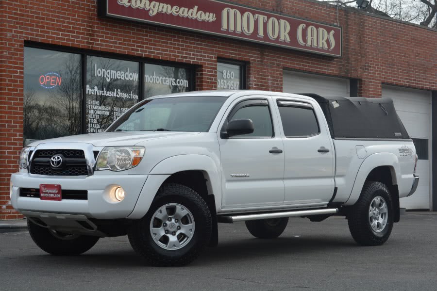 Used Toyota Tacoma 4WD Double LB V6 AT (Natl) 2011 | Longmeadow Motor Cars. ENFIELD, Connecticut