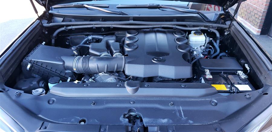 2014 Toyota 4Runner 4WD 4dr V6 Limited, available for sale in Waterbury, Connecticut | National Auto Brokers, Inc.. Waterbury, Connecticut 2014 Toyota 4Runner 4WD 4dr V6 Limited, available for sale in Waterbury, Connecticut | National Auto Brokers, Inc.. Waterbury, Connecticut