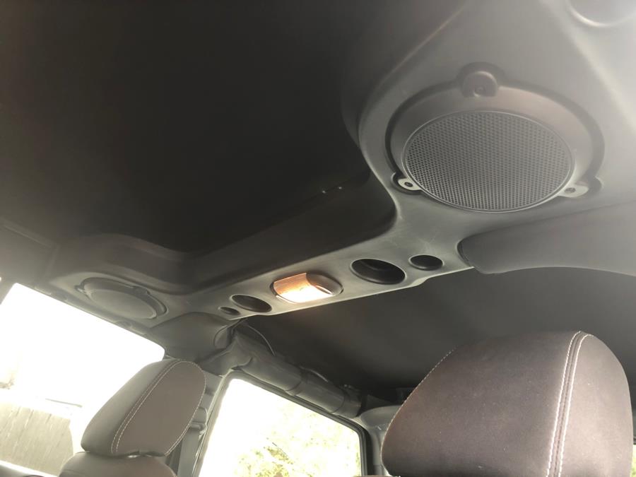 2013 Jeep Wrangler Unlimited 4WD 4dr Sahara, available for sale in Milford, Connecticut | Chip's Auto Sales Inc. Milford, Connecticut 2013 Jeep Wrangler Unlimited 4WD 4dr Sahara, available for sale in Milford, Connecticut | Chip's Auto Sales Inc. Milford, Connecticut