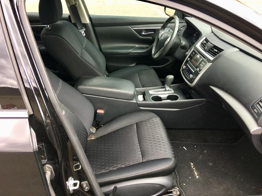 2017 Nissan Altima 2.5 SV Sedan, available for sale in Plainville, Connecticut | Farmington Auto Park LLC. Plainville, Connecticut 2017 Nissan Altima 2.5 SV Sedan, available for sale in Plainville, Connecticut | Farmington Auto Park LLC. Plainville, Connecticut