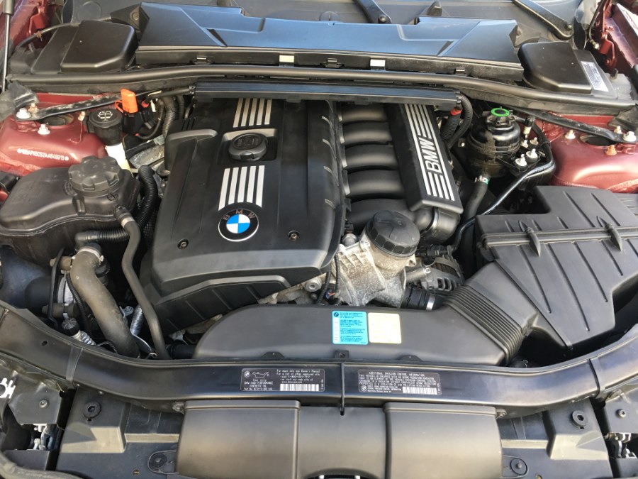 2010 BMW 3 Series 4dr Sdn 328i xDrive AWD SULEV, available for sale in Bristol, Connecticut | Bristol Auto Center LLC. Bristol, Connecticut 2010 BMW 3 Series 4dr Sdn 328i xDrive AWD SULEV, available for sale in Bristol, Connecticut | Bristol Auto Center LLC. Bristol, Connecticut