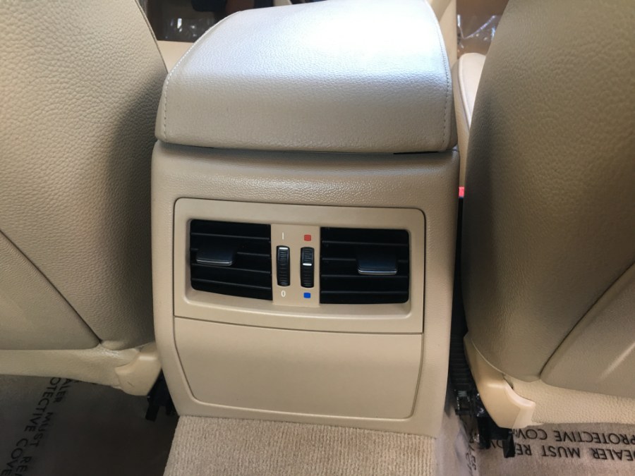 2010 BMW 3 Series 4dr Sdn 328i xDrive AWD SULEV, available for sale in Bristol, Connecticut | Bristol Auto Center LLC. Bristol, Connecticut 2010 BMW 3 Series 4dr Sdn 328i xDrive AWD SULEV, available for sale in Bristol, Connecticut | Bristol Auto Center LLC. Bristol, Connecticut
