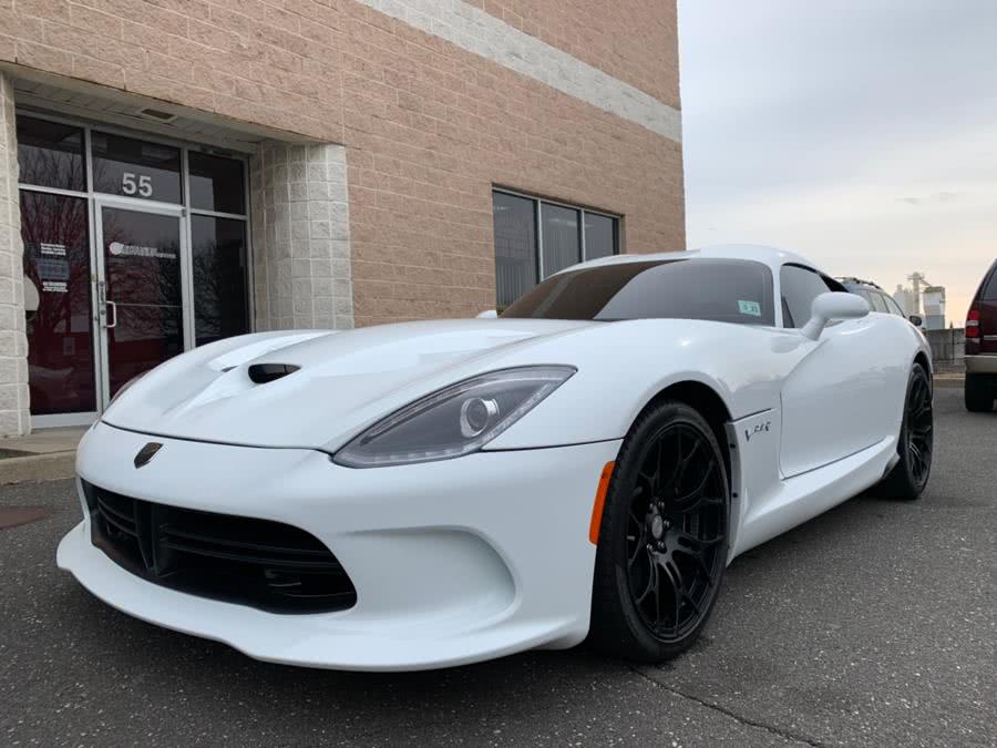 Used 2016 Dodge Viper in Bayshore, New York | Evolving Motorsports. Bayshore, New York