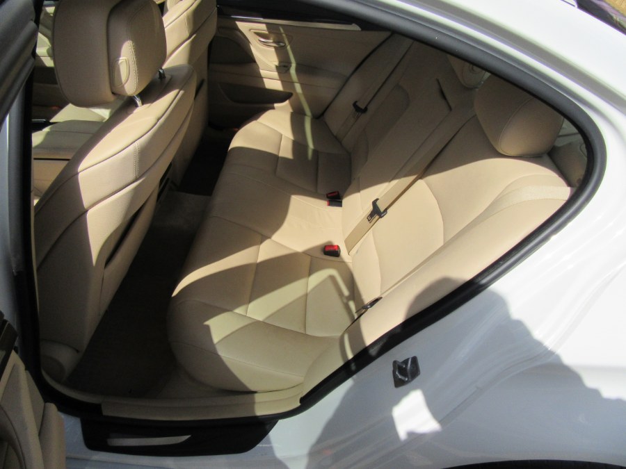 2011 BMW 5 Series 4dr Sdn 535i xDrive AWD, available for sale in Little Ferry, New Jersey | Royalty Auto Sales. Little Ferry, New Jersey 2011 BMW 5 Series 4dr Sdn 535i xDrive AWD, available for sale in Little Ferry, New Jersey | Royalty Auto Sales. Little Ferry, New Jersey