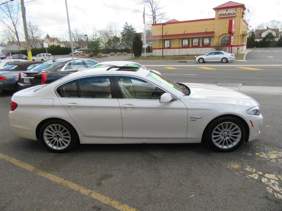 2011 BMW 5 Series 4dr Sdn 535i xDrive AWD, available for sale in Little Ferry, New Jersey | Royalty Auto Sales. Little Ferry, New Jersey 2011 BMW 5 Series 4dr Sdn 535i xDrive AWD, available for sale in Little Ferry, New Jersey | Royalty Auto Sales. Little Ferry, New Jersey