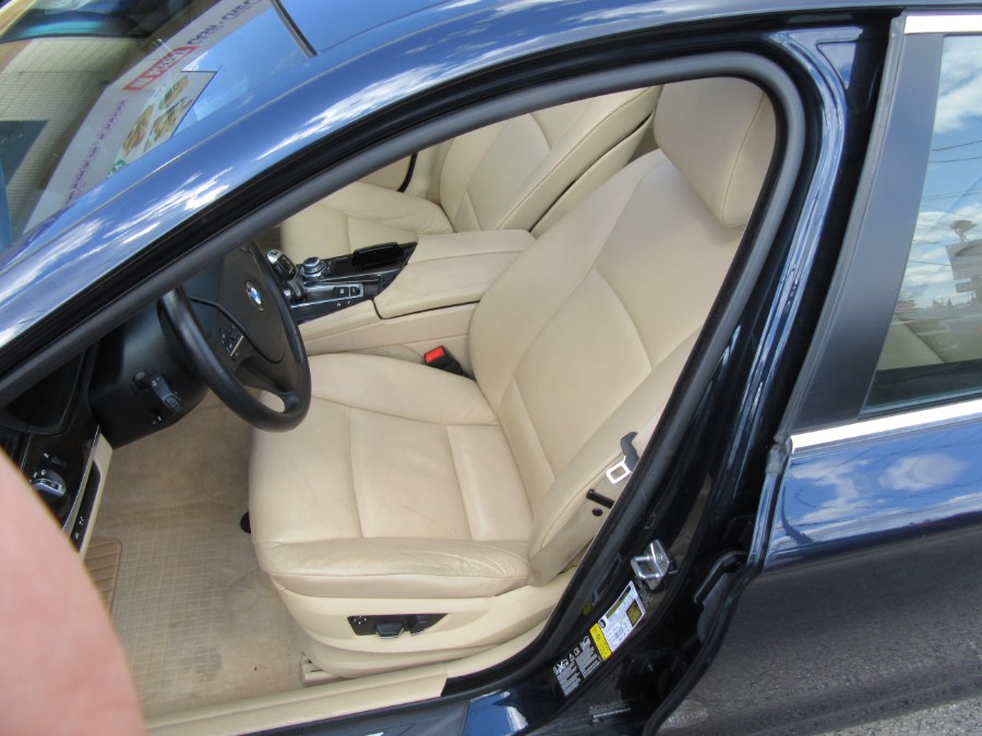 2011 BMW 5 Series 4dr Sdn 535i xDrive AWD, available for sale in Little Ferry, New Jersey | Royalty Auto Sales. Little Ferry, New Jersey 2011 BMW 5 Series 4dr Sdn 535i xDrive AWD, available for sale in Little Ferry, New Jersey | Royalty Auto Sales. Little Ferry, New Jersey