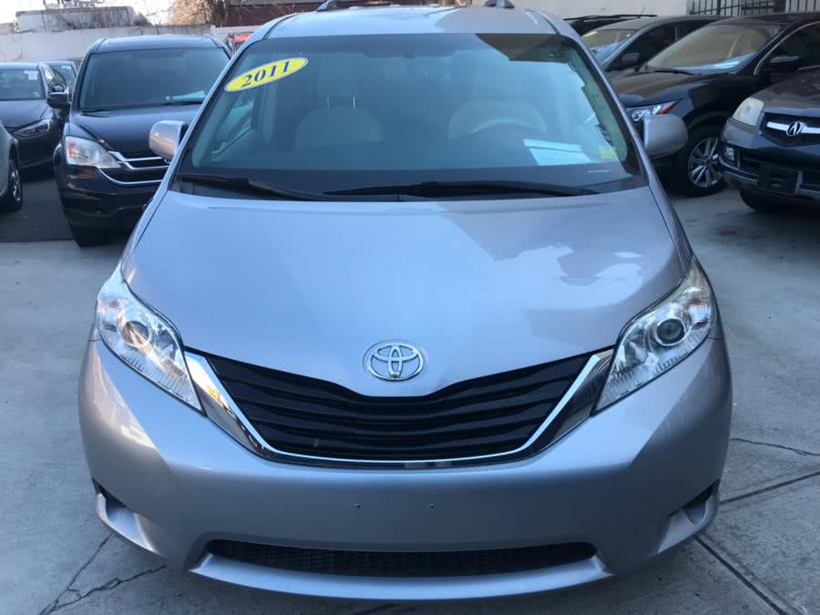 2011 Toyota Sienna 5dr 7-Pass Van V6 LE FWD (Natl), available for sale in Jamaica, New York | Hillside Auto Center. Jamaica, New York
