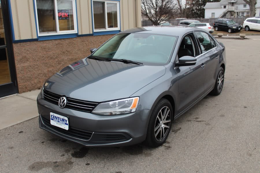 2013 Volkswagen Jetta Sedan 4dr Auto SE PZEV *Ltd Avail*, available for sale in East Windsor, Connecticut | Century Auto And Truck. East Windsor, Connecticut