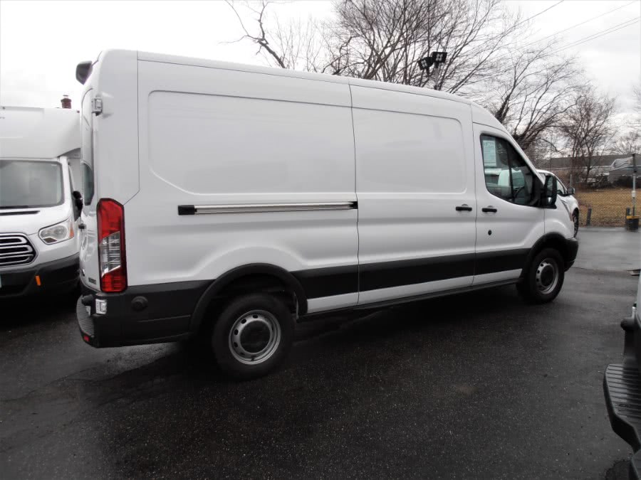 2018 Ford TRANSIT VAN 250 EXT CARGO 148" Med Rf 9000 GVWR Sliding RH Dr, available for sale in COPIAGUE, New York | Warwick Auto Sales Inc. COPIAGUE, New York