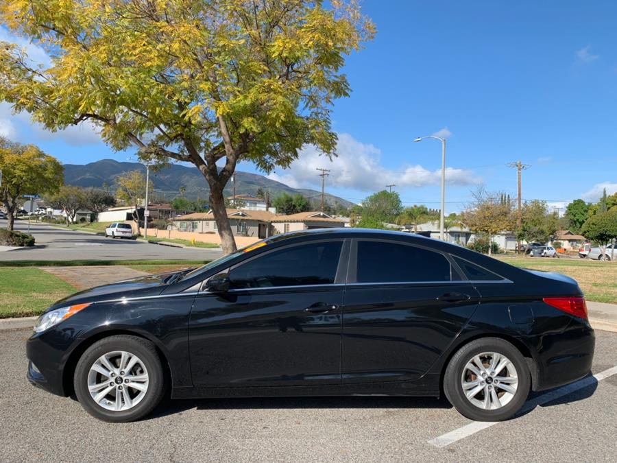 2013 Hyundai Sonata 4dr Sdn 2.4L Auto GLS, available for sale in Corona, California | Green Light Auto. Corona, California 2013 Hyundai Sonata 4dr Sdn 2.4L Auto GLS, available for sale in Corona, California | Green Light Auto. Corona, California