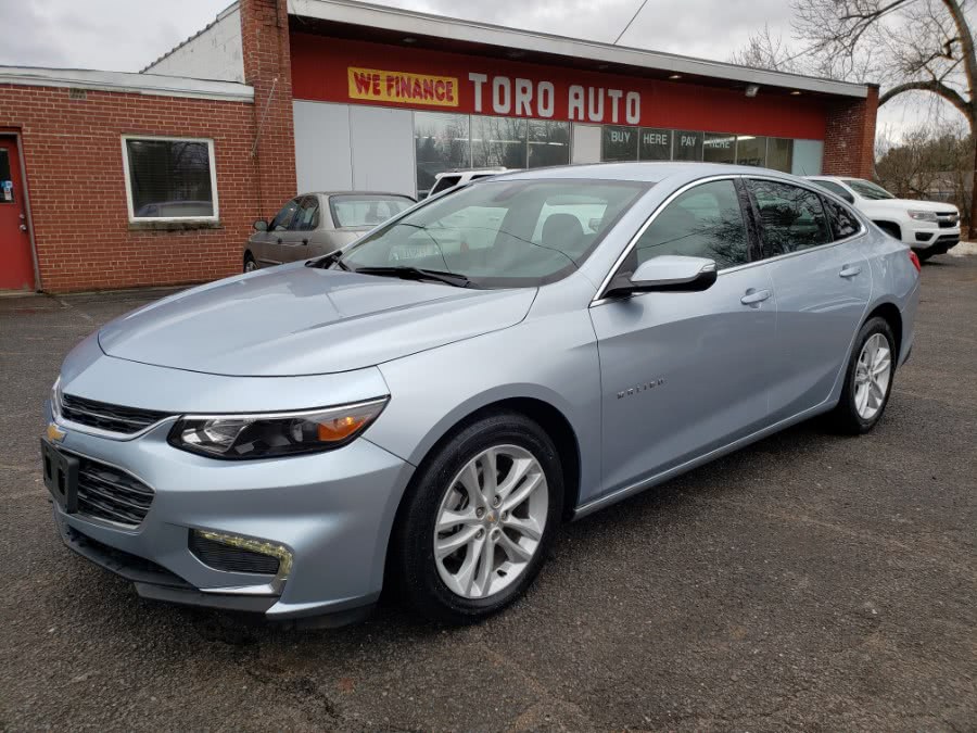 2018 Chevrolet Malibu 4dr Sdn LT w/1LT, available for sale in East Windsor, Connecticut | Toro Auto. East Windsor, Connecticut
