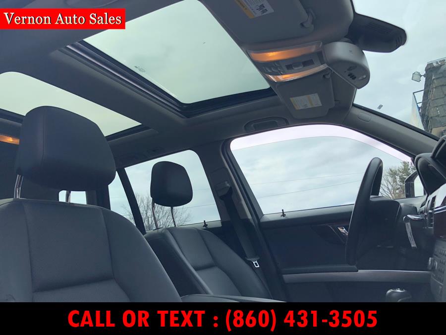 2011 Mercedes-Benz GLK-Class 4MATIC 4dr GLK350, available for sale in Manchester, Connecticut | Vernon Auto Sale & Service. Manchester, Connecticut 2011 Mercedes-Benz GLK-Class 4MATIC 4dr GLK350, available for sale in Manchester, Connecticut | Vernon Auto Sale & Service. Manchester, Connecticut