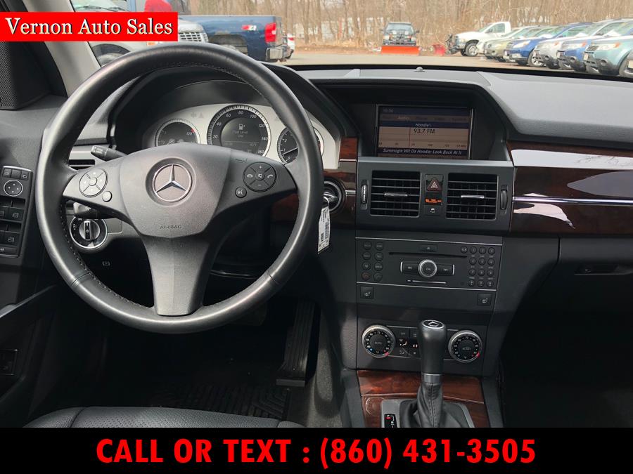 2011 Mercedes-Benz GLK-Class 4MATIC 4dr GLK350, available for sale in Manchester, Connecticut | Vernon Auto Sale & Service. Manchester, Connecticut 2011 Mercedes-Benz GLK-Class 4MATIC 4dr GLK350, available for sale in Manchester, Connecticut | Vernon Auto Sale & Service. Manchester, Connecticut