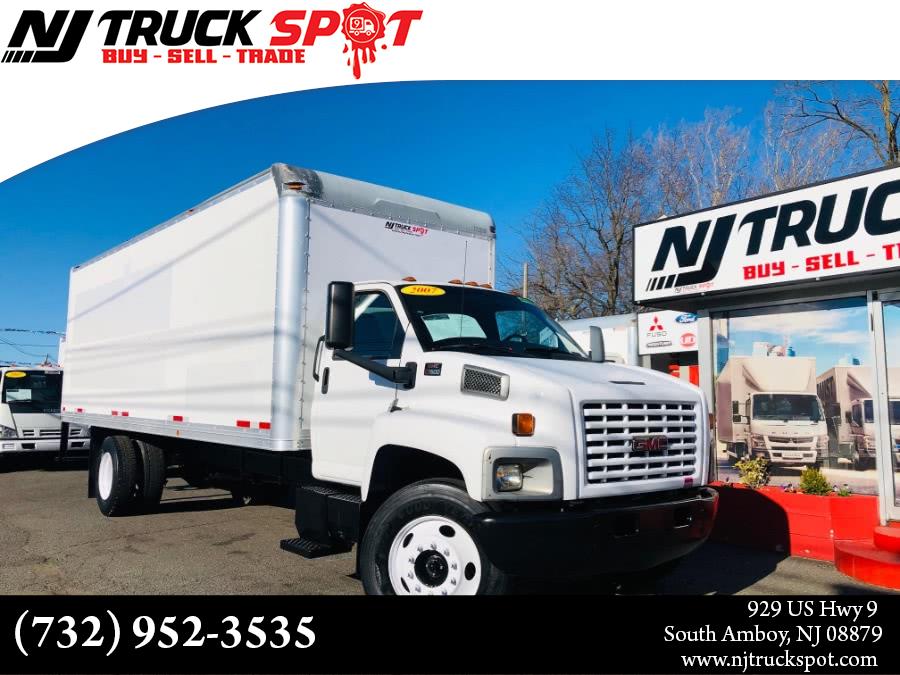 2007 GMC C7500 24 FEET DRY BOX, available for sale in South Amboy, New Jersey | NJ Truck Spot. South Amboy, New Jersey