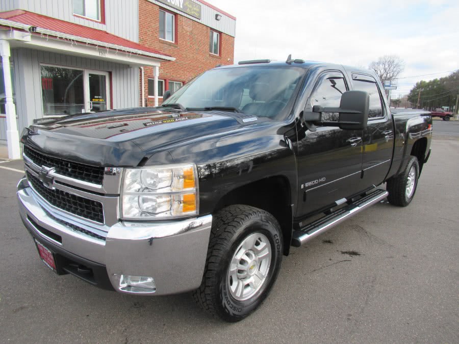 2008 Chevrolet Silverado 2500HD 4WD Crew Cab 153" LT w/1LT, available for sale in South Windsor, Connecticut | Mike And Tony Auto Sales, Inc. South Windsor, Connecticut