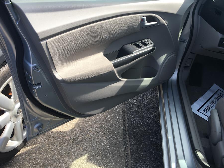 2013 Honda Insight 5dr CVT LX, available for sale in Corona, New York | Raymonds Cars Inc. Corona, New York 2013 Honda Insight 5dr CVT LX, available for sale in Corona, New York | Raymonds Cars Inc. Corona, New York