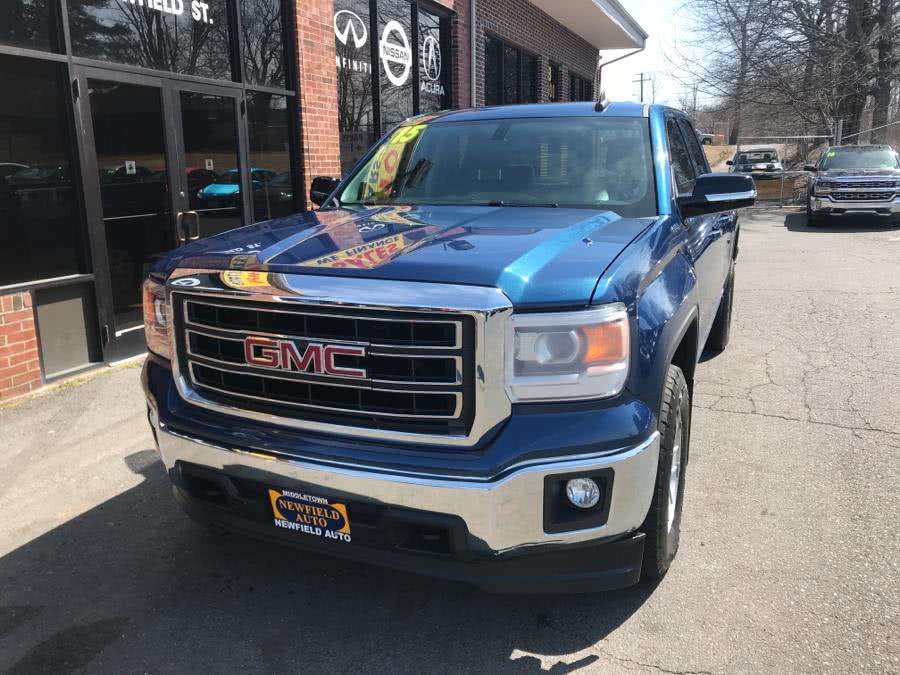 2015 GMC Sierra 1500 4WD Double Cab 143.5" SLE, available for sale in Middletown, Connecticut | Newfield Auto Sales. Middletown, Connecticut