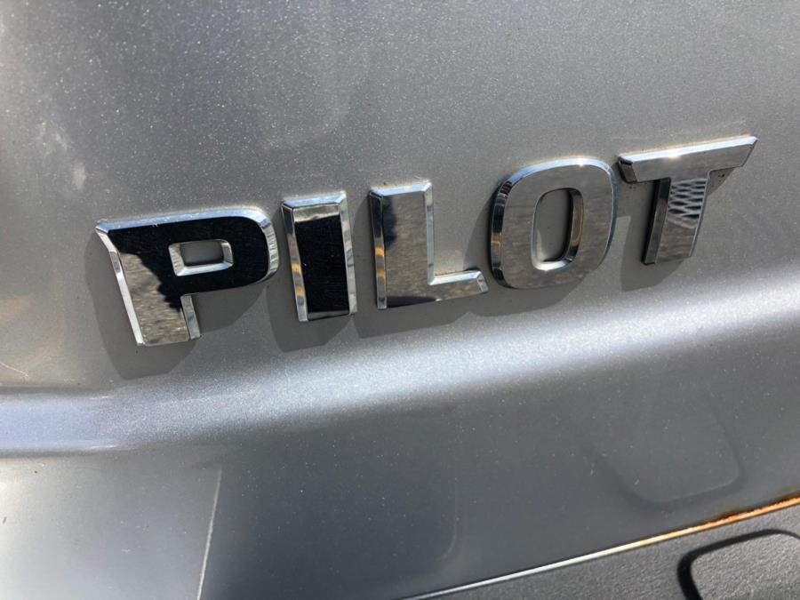 2011 Honda Pilot 4WD 4dr EX-L w/RES, available for sale in Lodi, New Jersey | Route 46 Auto Sales Inc. Lodi, New Jersey 2011 Honda Pilot 4WD 4dr EX-L w/RES, available for sale in Lodi, New Jersey | Route 46 Auto Sales Inc. Lodi, New Jersey