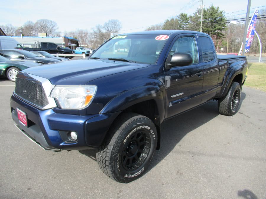 2013 Toyota Tacoma 4WD Access Cab V6 MT (Natl), available for sale in South Windsor, Connecticut | Mike And Tony Auto Sales, Inc. South Windsor, Connecticut