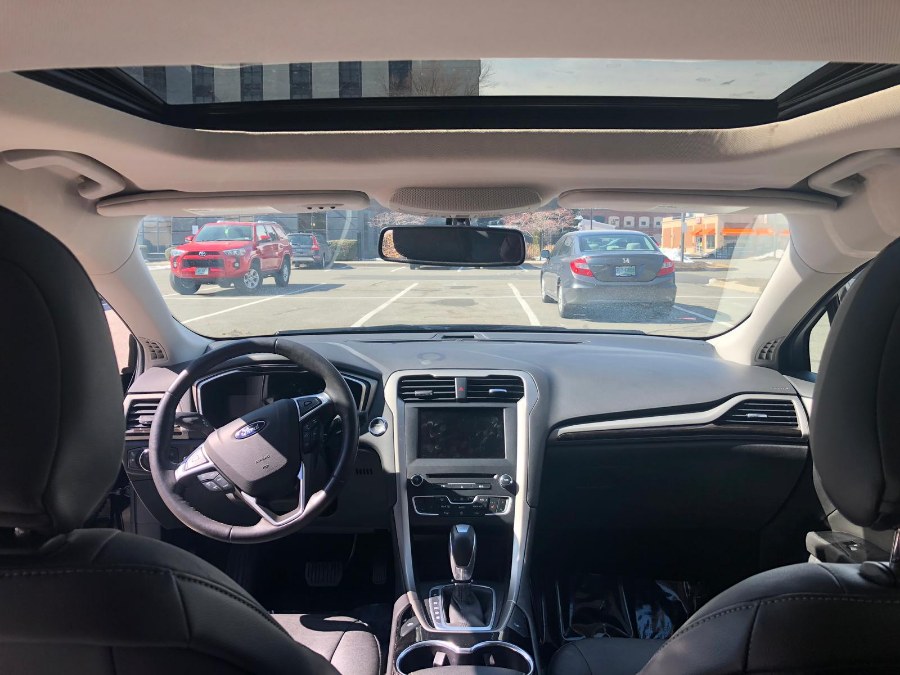 2016 Ford Fusion 4dr Sdn SE FWD, available for sale in Peabody, Massachusetts | New Star Motors. Peabody, Massachusetts 2016 Ford Fusion 4dr Sdn SE FWD, available for sale in Peabody, Massachusetts | New Star Motors. Peabody, Massachusetts