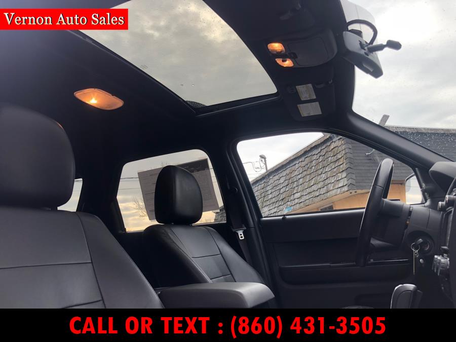 2010 Ford Escape 4WD 4dr Limited, available for sale in Manchester, Connecticut | Vernon Auto Sale & Service. Manchester, Connecticut 2010 Ford Escape 4WD 4dr Limited, available for sale in Manchester, Connecticut | Vernon Auto Sale & Service. Manchester, Connecticut