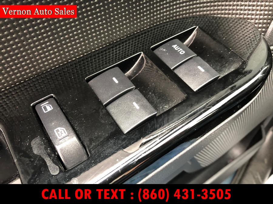 2010 Ford Escape 4WD 4dr Limited, available for sale in Manchester, Connecticut | Vernon Auto Sale & Service. Manchester, Connecticut 2010 Ford Escape 4WD 4dr Limited, available for sale in Manchester, Connecticut | Vernon Auto Sale & Service. Manchester, Connecticut