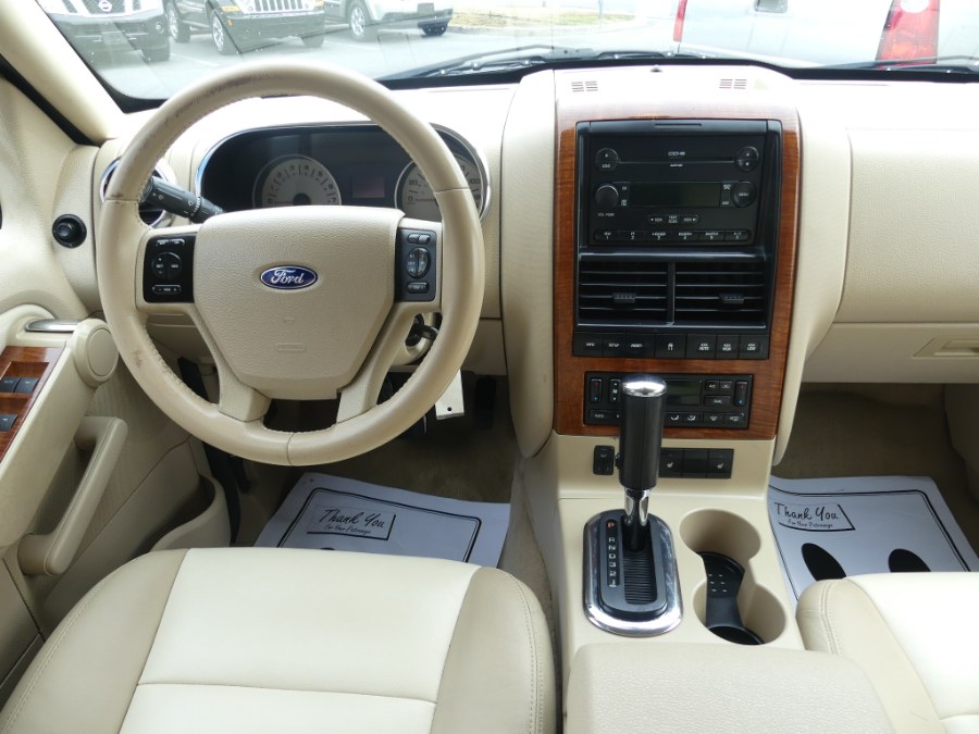 2006 Ford Explorer 4dr 114" WB 4.0L Eddie Bauer 4WD, available for sale in Huntington Station, New York | My Auto Inc.. Huntington Station, New York 2006 Ford Explorer 4dr 114" WB 4.0L Eddie Bauer 4WD, available for sale in Huntington Station, New York | My Auto Inc.. Huntington Station, New York