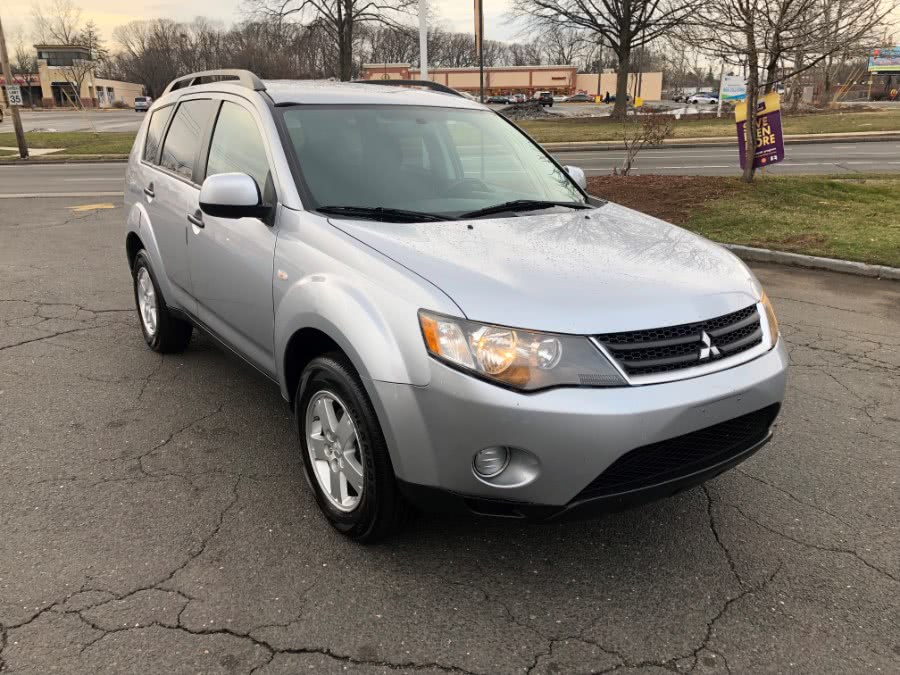 2007 Mitsubishi Outlander AWD 4dr LS, available for sale in Hartford , Connecticut | Ledyard Auto Sale LLC. Hartford , Connecticut