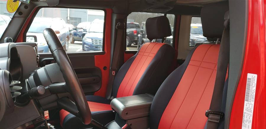 2010 Jeep Wrangler Unlimited 4WD 4dr Sport, available for sale in Waterbury, Connecticut | National Auto Brokers, Inc.. Waterbury, Connecticut 2010 Jeep Wrangler Unlimited 4WD 4dr Sport, available for sale in Waterbury, Connecticut | National Auto Brokers, Inc.. Waterbury, Connecticut