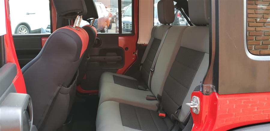2010 Jeep Wrangler Unlimited 4WD 4dr Sport, available for sale in Waterbury, Connecticut | National Auto Brokers, Inc.. Waterbury, Connecticut 2010 Jeep Wrangler Unlimited 4WD 4dr Sport, available for sale in Waterbury, Connecticut | National Auto Brokers, Inc.. Waterbury, Connecticut