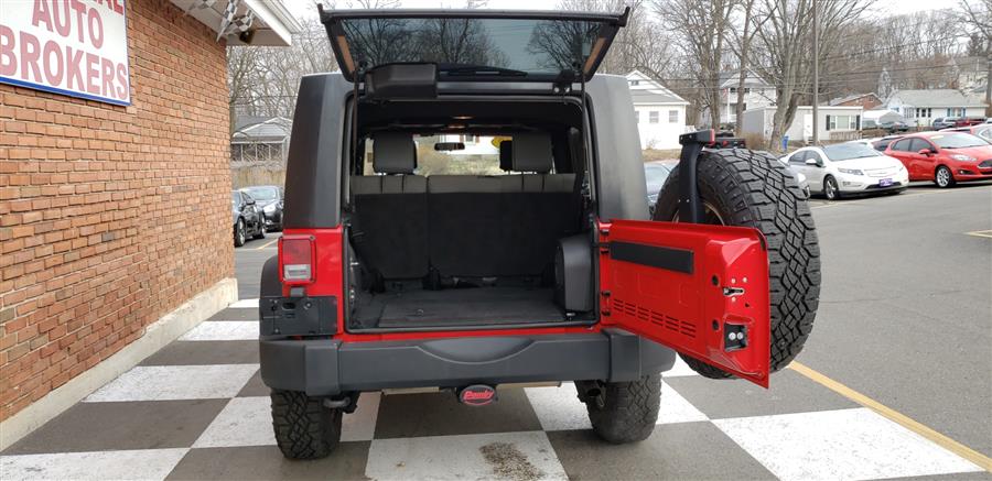 2010 Jeep Wrangler Unlimited 4WD 4dr Sport, available for sale in Waterbury, Connecticut | National Auto Brokers, Inc.. Waterbury, Connecticut 2010 Jeep Wrangler Unlimited 4WD 4dr Sport, available for sale in Waterbury, Connecticut | National Auto Brokers, Inc.. Waterbury, Connecticut
