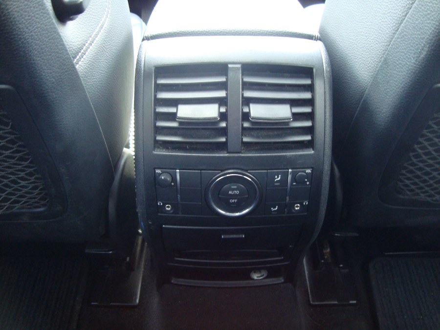 2007 Mercedes-Benz GL-Class 4MATIC 4dr 4.7L, available for sale in Manchester, Connecticut | Yara Motors. Manchester, Connecticut 2007 Mercedes-Benz GL-Class 4MATIC 4dr 4.7L, available for sale in Manchester, Connecticut | Yara Motors. Manchester, Connecticut