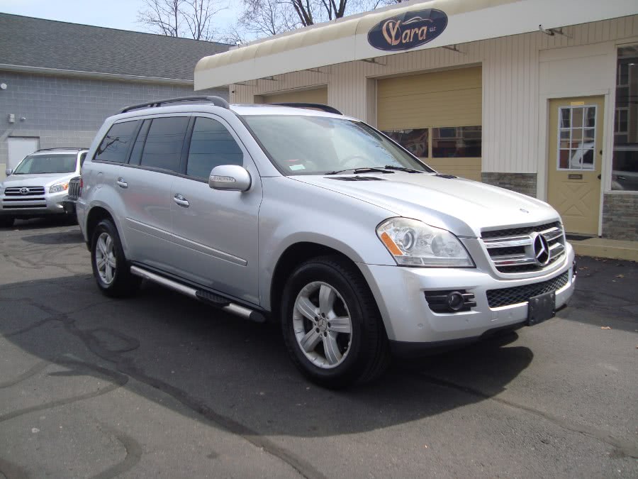 2007 Mercedes-Benz GL-Class 4MATIC 4dr 4.7L, available for sale in Manchester, Connecticut | Yara Motors. Manchester, Connecticut
