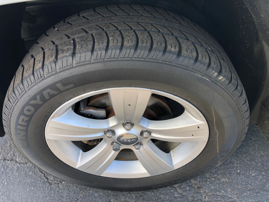 Used Jeep Compass 4WD 4dr Sport 2014 | Affordable Motors Inc. Bridgeport, Connecticut Used Jeep Compass 4WD 4dr Sport 2014 | Affordable Motors Inc. Bridgeport, Connecticut