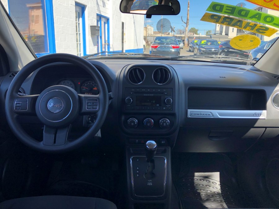 Used Jeep Compass 4WD 4dr Sport 2014 | Affordable Motors Inc. Bridgeport, Connecticut Used Jeep Compass 4WD 4dr Sport 2014 | Affordable Motors Inc. Bridgeport, Connecticut