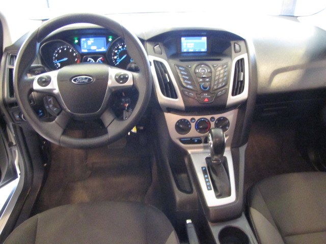 2014 Ford Focus 5dr HB SE, available for sale in Placentia, California | Auto Network Group Inc. Placentia, California 2014 Ford Focus 5dr HB SE, available for sale in Placentia, California | Auto Network Group Inc. Placentia, California