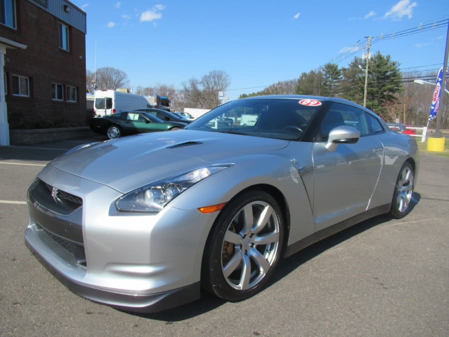 2009 Nissan GT-R 2dr Cpe Premium, available for sale in South Windsor, Connecticut | Mike And Tony Auto Sales, Inc. South Windsor, Connecticut