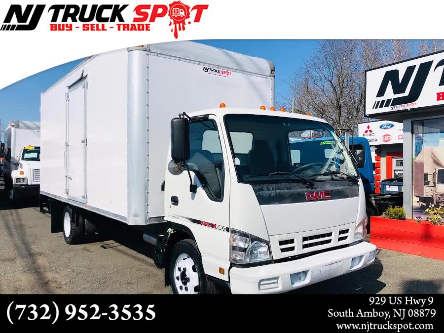 2007 GMC W5500 18 FEET DRY BOX + SIDE DOOR, available for sale in South Amboy, New Jersey | NJ Truck Spot. South Amboy, New Jersey