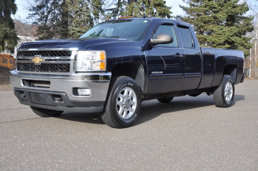 2011 Chevrolet Silverado 2500HD 4WD Ext Cab 144.2" LT, available for sale in Waterbury, Connecticut | Platinum Auto Care. Waterbury, Connecticut