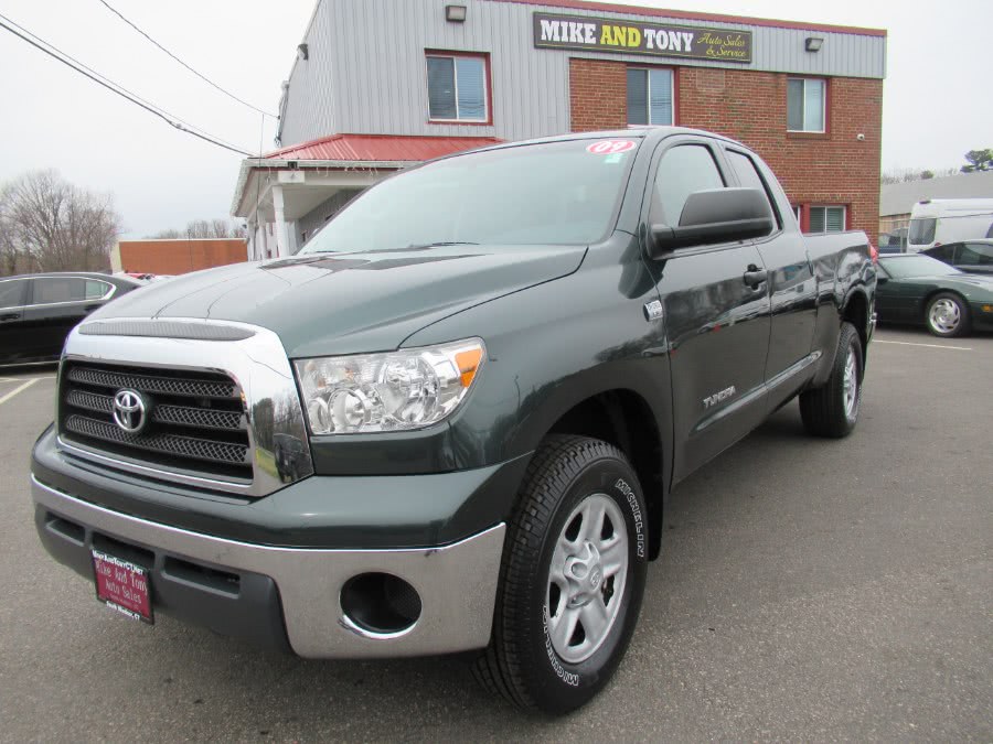 2009 Toyota Tundra 4WD Truck Dbl 4.7L V8 5-Spd AT SR5 (Natl), available for sale in South Windsor, Connecticut | Mike And Tony Auto Sales, Inc. South Windsor, Connecticut