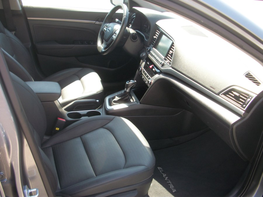 2017 Hyundai Elantra Limited 2.0L Auto (Ulsan) *Ltd Avail*, available for sale in Jamaica, New York | Gateway Car Dealer Inc. Jamaica, New York 2017 Hyundai Elantra Limited 2.0L Auto (Ulsan) *Ltd Avail*, available for sale in Jamaica, New York | Gateway Car Dealer Inc. Jamaica, New York