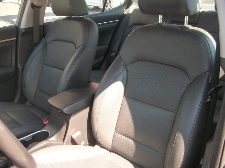 2017 Hyundai Elantra Limited 2.0L Auto (Ulsan) *Ltd Avail*, available for sale in Jamaica, New York | Gateway Car Dealer Inc. Jamaica, New York 2017 Hyundai Elantra Limited 2.0L Auto (Ulsan) *Ltd Avail*, available for sale in Jamaica, New York | Gateway Car Dealer Inc. Jamaica, New York