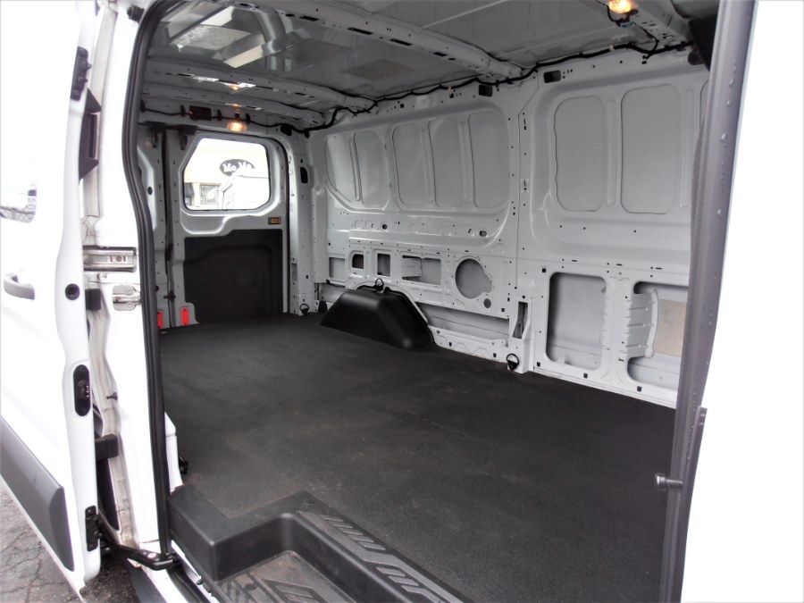 2015 Ford EXT T150 CARGO T-150 148" Low Rf 8600 GVWR Sliding RH Dr, available for sale in COPIAGUE, New York | Warwick Auto Sales Inc. COPIAGUE, New York 2015 Ford EXT T150 CARGO T-150 148" Low Rf 8600 GVWR Sliding RH Dr, available for sale in COPIAGUE, New York | Warwick Auto Sales Inc. COPIAGUE, New York