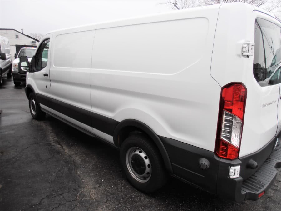 2015 Ford EXT T150 CARGO T-150 148" Low Rf 8600 GVWR Sliding RH Dr, available for sale in COPIAGUE, New York | Warwick Auto Sales Inc. COPIAGUE, New York