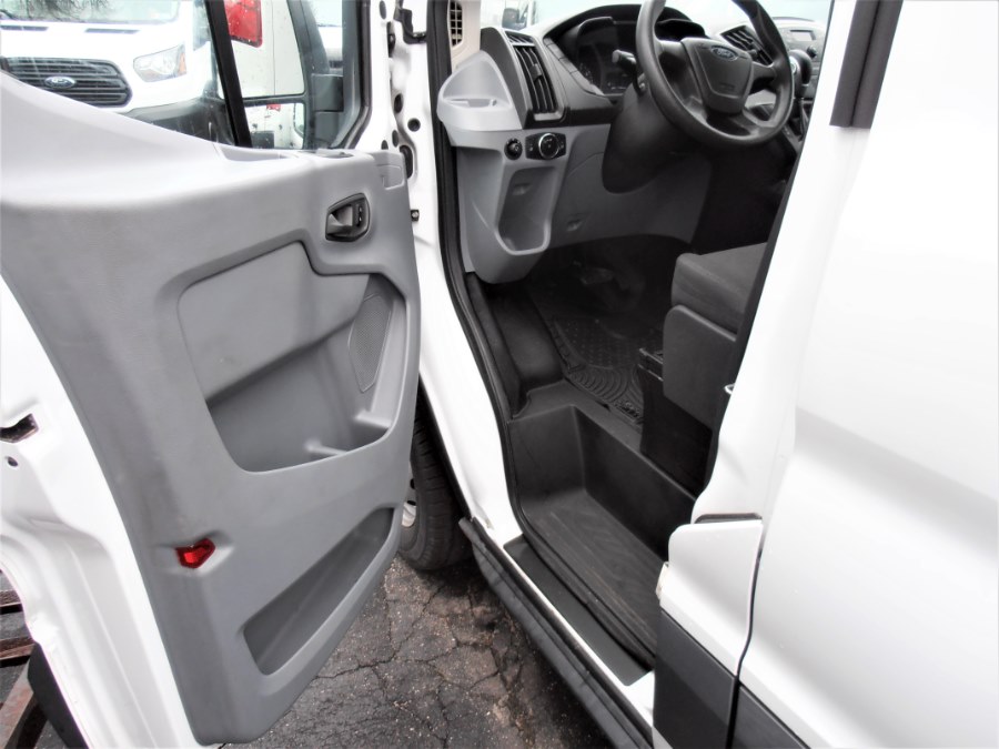 2015 Ford EXT T150 CARGO T-150 148" Low Rf 8600 GVWR Sliding RH Dr, available for sale in COPIAGUE, New York | Warwick Auto Sales Inc. COPIAGUE, New York 2015 Ford EXT T150 CARGO T-150 148" Low Rf 8600 GVWR Sliding RH Dr, available for sale in COPIAGUE, New York | Warwick Auto Sales Inc. COPIAGUE, New York