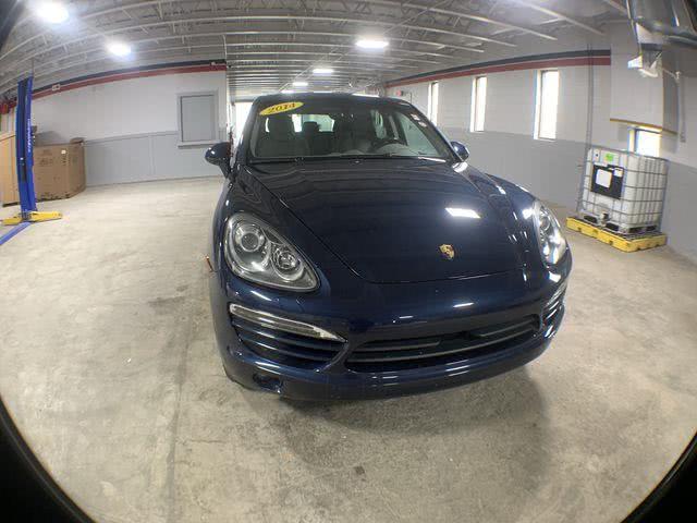 2014 Porsche Cayenne AWD 4dr Tiptronic, available for sale in Stratford, Connecticut | Wiz Leasing Inc. Stratford, Connecticut