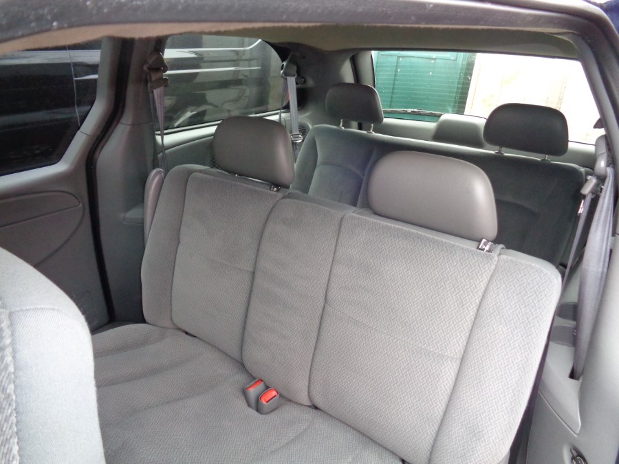 2005 Dodge Caravan 4dr Grand SE, available for sale in Rosedale, New York | Sunrise Auto Sales. Rosedale, New York 2005 Dodge Caravan 4dr Grand SE, available for sale in Rosedale, New York | Sunrise Auto Sales. Rosedale, New York