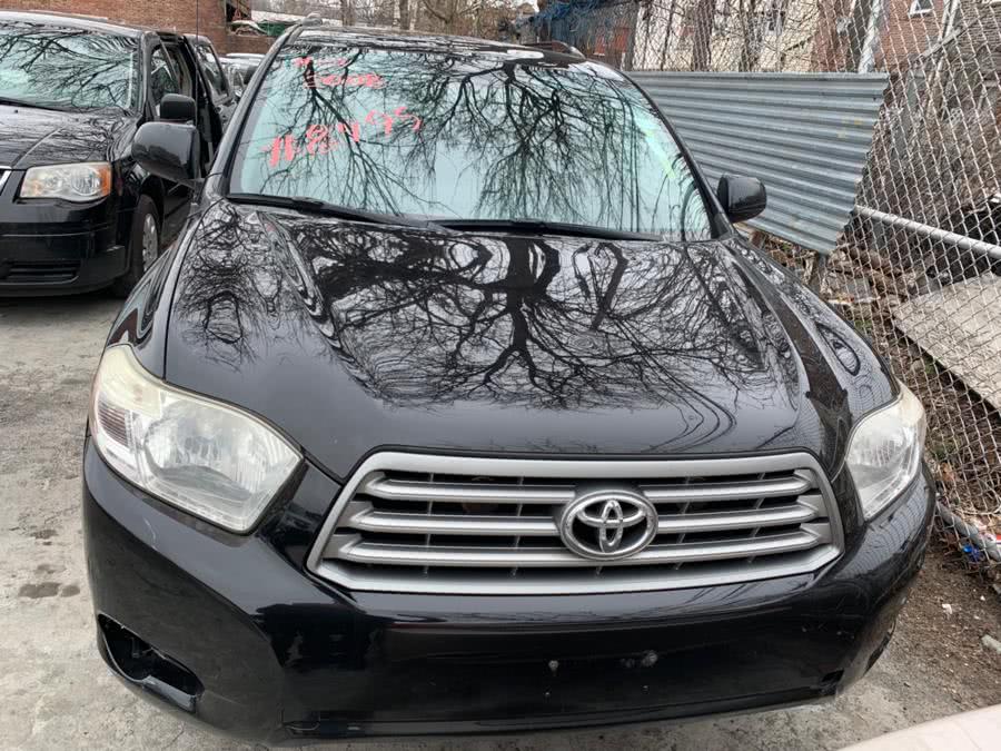 2008 Toyota Highlander 4WD 4dr Base (Natl), available for sale in Brooklyn, New York | Atlantic Used Car Sales. Brooklyn, New York